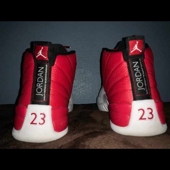 Air Jordan 12 Retro ‘Gym Red’ - Picture 3 of 5